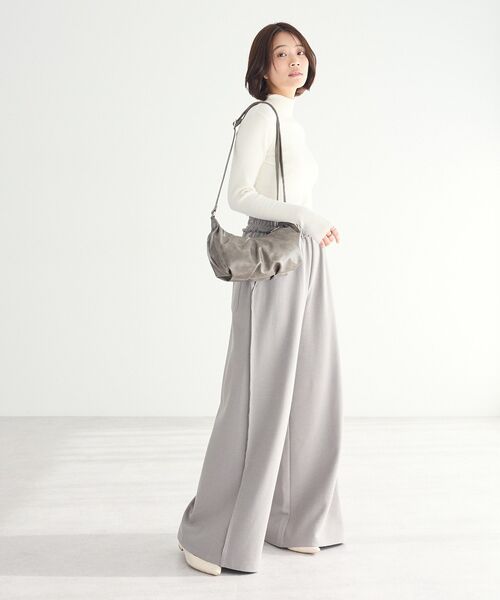 CRAFT STANDARD BOUTIQUE(クラフトスタンダードブティック)の「【ユニセックス】ダブルフェイスカットオフワイドパンツ(スウェットパンツ・レディース・グレー/ブラック/ベージュ・L/M/S)」の11枚目の写真