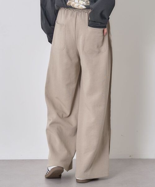 CRAFT STANDARD BOUTIQUE(クラフトスタンダードブティック)の「【ユニセックス】ダブルフェイスカットオフワイドパンツ(スウェットパンツ・レディース・グレー/ブラック/ベージュ・L/M/S)」の22枚目の写真