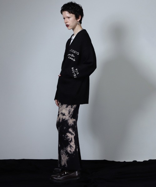 ROSE BUD（ローズバッド）の「(GENE HEAVENS)エンブロイダリー カレッジニットカーディガン（カーディガン/ボレロ・レディース・ホワイト・ONE SIZE）」の13枚目の写真