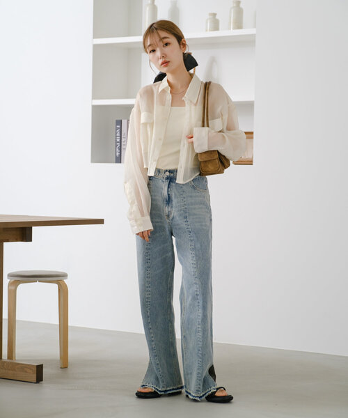 Kastane（カスタネ）の「【低身長サイズ/2サイズ展開】ウォッシュドストレートデニムパンツ（デニムパンツ・レディース・ブラック/ブルー・1/0）」の5枚目の写真