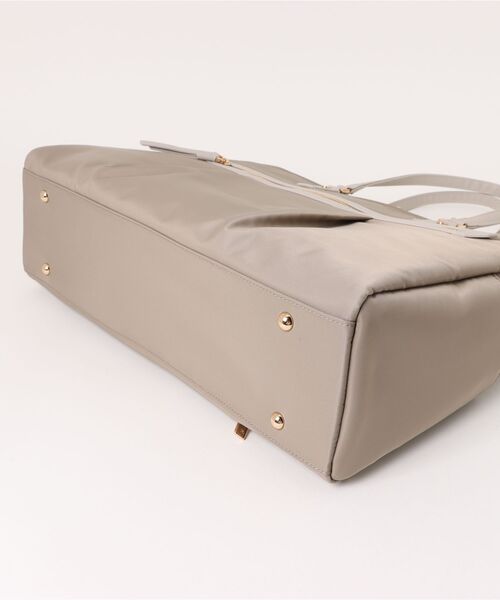 ace.(エース)の「【ace. GENE/エースジーン】 ラポルテム ビジネストート 26L レディースビジネス B4(トートバッグ・レディース・グレー/ブラック/ベージュ・FREE)」の8枚目の写真