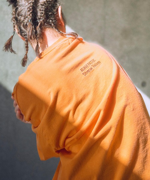 ADAM PATEK(アダムパテック)の「mlt5094-basic logo long sleeve T ロングスリーブTシャツ(Tシャツ/カットソー・メンズ・ブラック/ホワイト/パープル/オレンジ・2/1)」の7枚目の写真