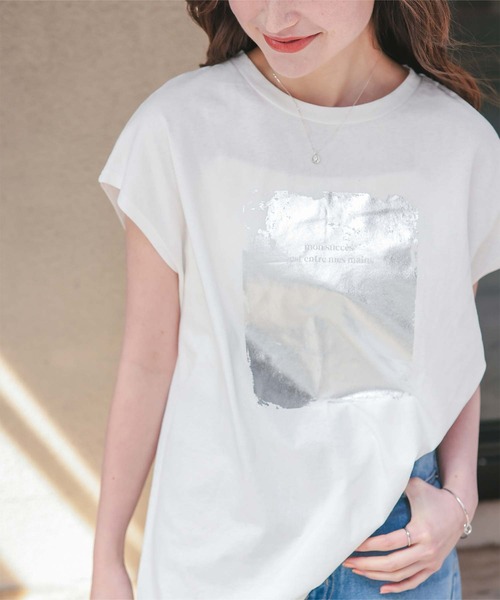 titivate(ティティベイト)の「箔プリントフレンチスリーブTシャツ(Tシャツ/カットソー・レディース・ブルー/チャコール/オフホワイト・L/M/S)」の4枚目の写真