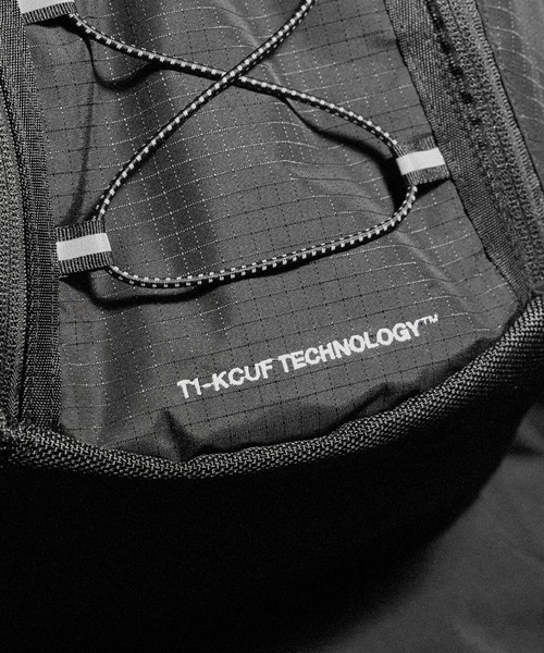 HUF(ハフ)の「HUF eightynine BACKPACK(バックパック/リュック・メンズ・ブラック・O/S)」の14枚目の写真
