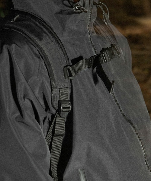 HUF(ハフ)の「HUF eightynine BACKPACK(バックパック/リュック・メンズ・ブラック・O/S)」の11枚目の写真