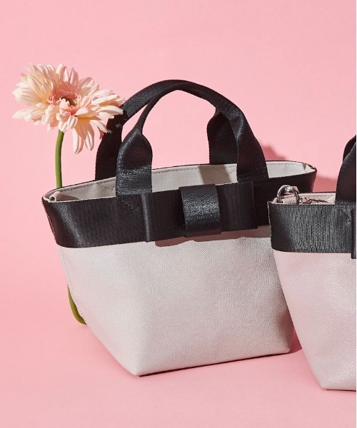 SALON de RUBAN（サロンドルヴァン）の「【SALON de RUBAN / サロン ド ルヴァン】 リボンミニトート（トートバッグ・レディース・ブラック/アイボリー/ライトグレー/ピンク・FREE）」の4枚目の写真