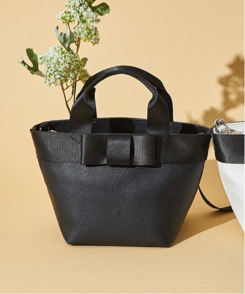 SALON de RUBAN（サロンドルヴァン）の「【SALON de RUBAN / サロン ド ルヴァン】 リボンミニトート（トートバッグ・レディース・ブラック/アイボリー/ライトグレー/ピンク・FREE）」の3枚目の写真