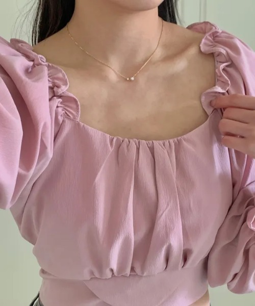 Per sist ence(パーシエンス)の「パフスリーブクロップド丈バックリボントップス(Tシャツ/カットソー・レディース・ブラック/ホワイト/ピンク・FREE)」の5枚目の写真