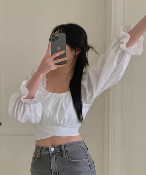 Per sist ence(パーシエンス)の「パフスリーブクロップド丈バックリボントップス(Tシャツ/カットソー・レディース・ブラック/ホワイト/ピンク・FREE)」の12枚目の写真