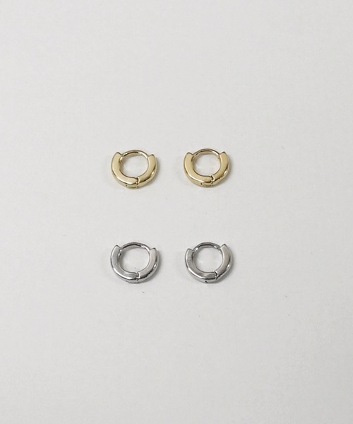 NO WAY(ノーウェイ)の「/シンプルミニフープリングピアス/ペア(RZ)(ピアス(両耳用)・レディース・シルバー/ゴールド・X-SMALL)」の9枚目の写真