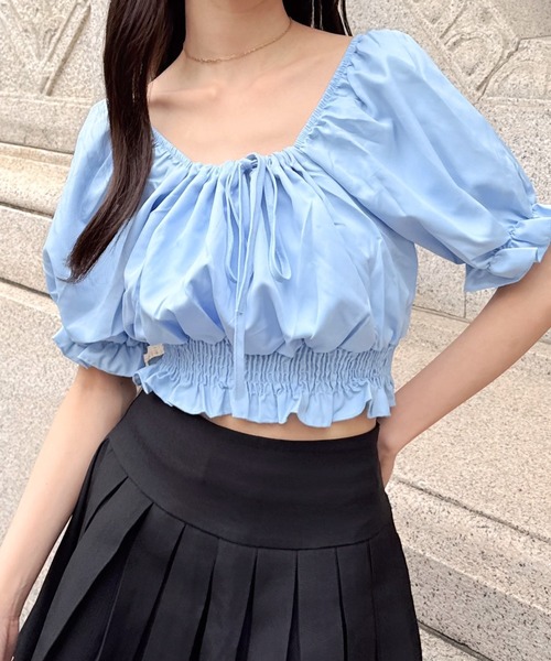 Mejoul（メジュール）の「2way シャーリングウエストパフスリーブブラウス（シャツ/ブラウス・レディース・ホワイト/ブルー・S/L/M）」の13枚目の写真