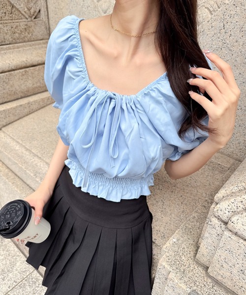 Mejoul（メジュール）の「2way シャーリングウエストパフスリーブブラウス（シャツ/ブラウス・レディース・ホワイト/ブルー・S/L/M）」の16枚目の写真