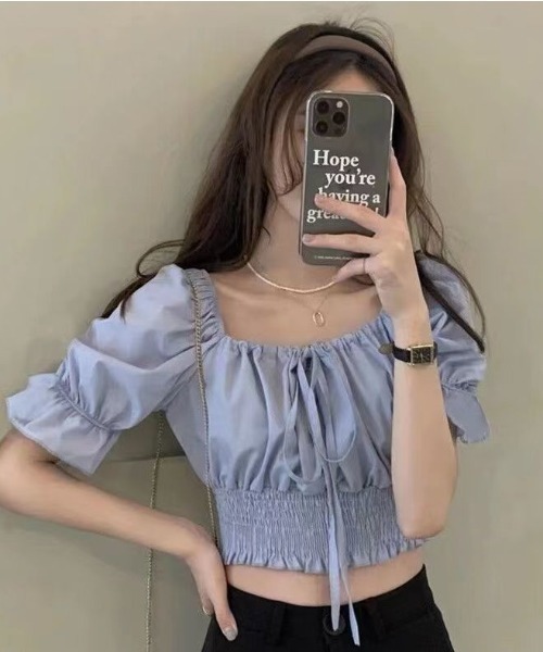 Mejoul（メジュール）の「2way シャーリングウエストパフスリーブブラウス（シャツ/ブラウス・レディース・ホワイト/ブルー・S/L/M）」の5枚目の写真