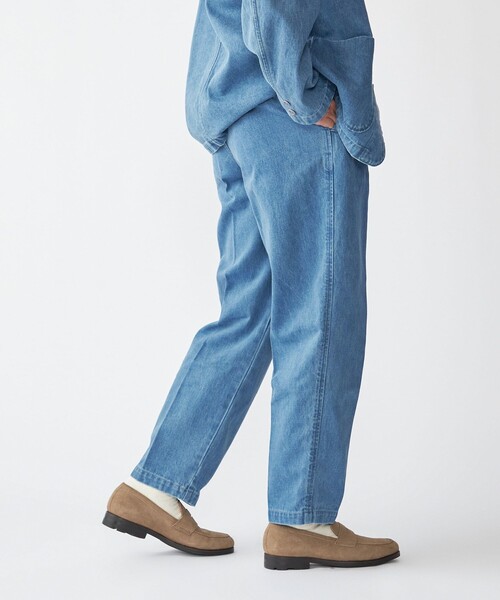SHIPS(シップス)の「Southwick: Gate Label デニム イージー 1プリーツ パンツ(その他パンツ・メンズ・ライトブルー/ネイビー・SMALL/MEDIUM/LARGE/X-LARGE)」の5枚目の写真
