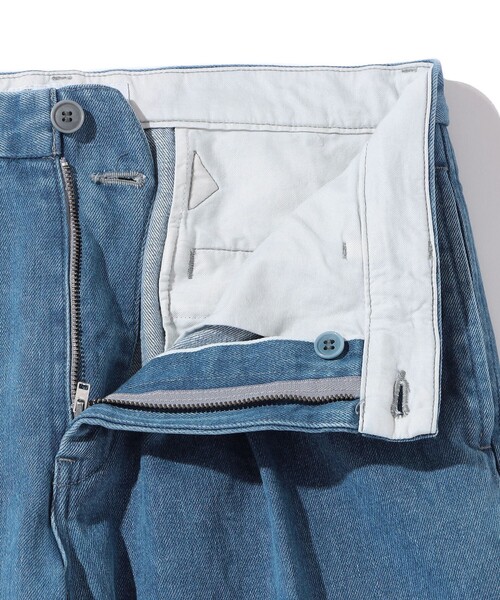 SHIPS(シップス)の「Southwick: Gate Label デニム イージー 1プリーツ パンツ(その他パンツ・メンズ・ライトブルー/ネイビー・SMALL/MEDIUM/LARGE/X-LARGE)」の21枚目の写真