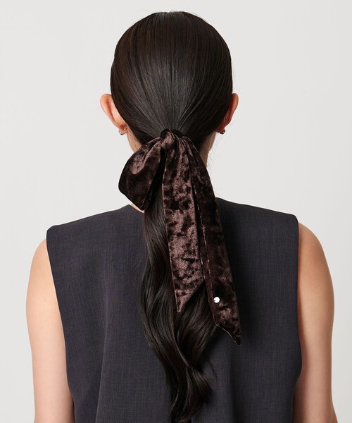 MARW UNITED ARROWS(マルゥ ユナイテッドアローズ)の「<MARW UNITED ARROWS>ベロア リボン ヘアゴム(その他ヘアアクセサリー・レディース・ブラック/ダークブラウン・FREE)」の6枚目の写真