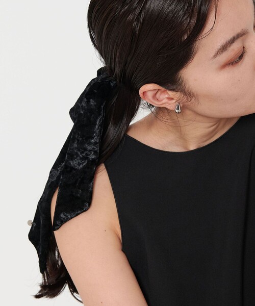 MARW UNITED ARROWS(マルゥ ユナイテッドアローズ)の「<MARW UNITED ARROWS>ベロア リボン ヘアゴム(その他ヘアアクセサリー・レディース・ブラック/ダークブラウン・FREE)」の11枚目の写真