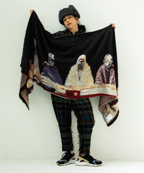 STOF(ストフ)の「STAR MOHAIR KNIT BLANKET(ストール/ショール・メンズ・ブルー/ブラック・FREE)」の9枚目の写真