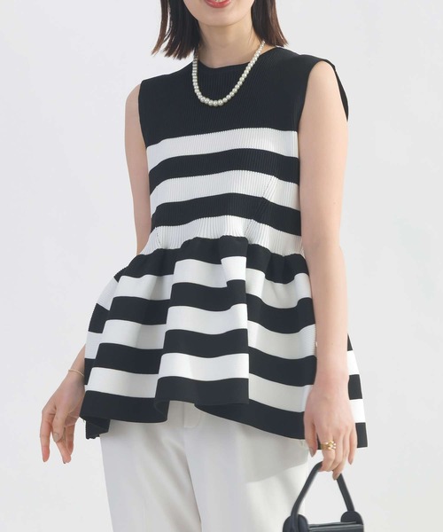 PICCIN PERLA(ピッチンペルラ)の「ノ-スリーブペプラムニット(ニット/セーター・レディース・オフホワイト/ブラック/ホワイト系その他・M)」の12枚目の写真