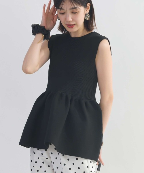 PICCIN PERLA(ピッチンペルラ)の「ノ-スリーブペプラムニット(ニット/セーター・レディース・オフホワイト/ブラック/ホワイト系その他・M)」の19枚目の写真