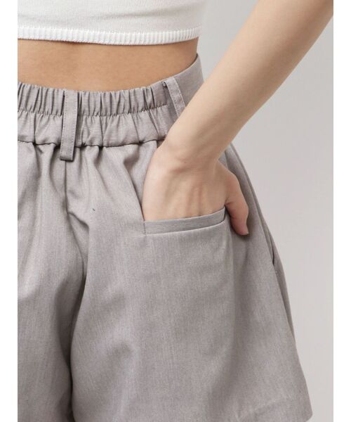 GYDA（ジェイダ）の「スレキデザインフレアショートパンツ（その他パンツ・レディース・グレー/ブラック・FREE）」の14枚目の写真