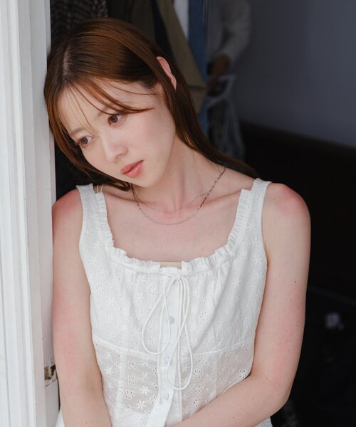 Kastane(カスタネ)の「【セットアップ対応】コットンレースビスチェ(シャツ/ブラウス・レディース・ブラック/オフホワイト・FREE)」の16枚目の写真