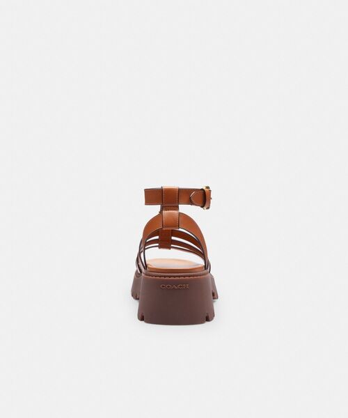 COACH（コーチ）の「スカルプテッド C プラットフォーム