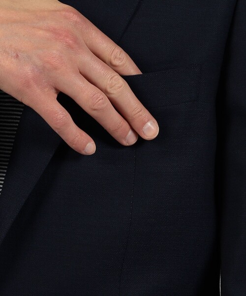 TOMORROWLAND （トゥモローランド）の「Super120'sウールポリエステル ホップサック シングルブレステッド2Bジャケット（テーラードジャケット・メンズ・チャコールグレー/ネイビー・52/50/48/46/44/42）」の11枚目の写真