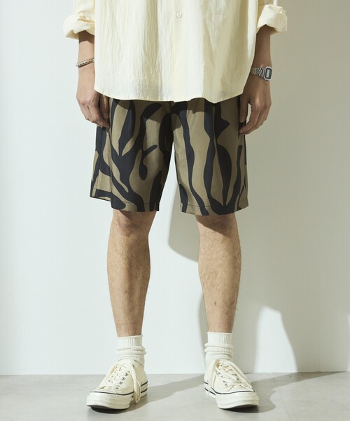 Firsthand（ファーストハンド）の「Firsthand/ファーストハンド パターン イージーショーツ / 総柄デザインショートパンツ / セットアップ対応（その他パンツ・メンズ・オフホワイト/ベージュ/ブラック・L/M）」の15枚目の写真