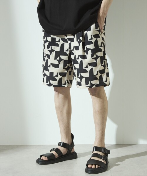 Firsthand（ファーストハンド）の「Firsthand/ファーストハンド パターン イージーショーツ / 総柄デザインショートパンツ / セットアップ対応（その他パンツ・メンズ・オフホワイト/ベージュ/ブラック・L/M）」の5枚目の写真