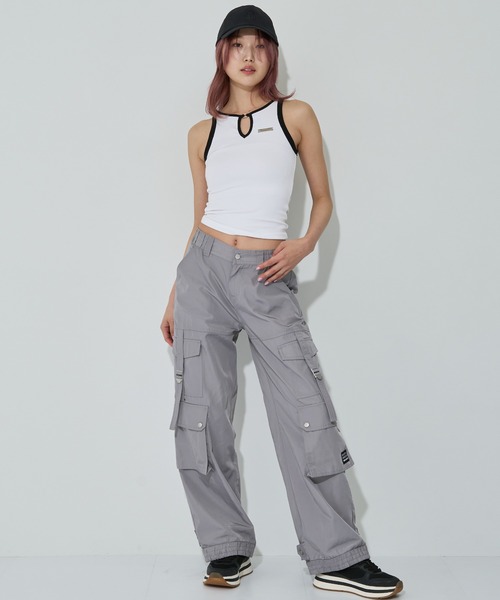 ANNA SUI NYC(アナ スイ エヌ ワイ シー)の「ホール カットタンクトップ(タンクトップ・レディース・ブラック/ホワイト・FREE)」の17枚目の写真