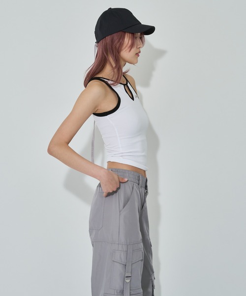 ANNA SUI NYC(アナ スイ エヌ ワイ シー)の「ホール カットタンクトップ(タンクトップ・レディース・ブラック/ホワイト・FREE)」の12枚目の写真