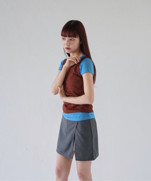 Uenui(ウニュイ)の「【 cunii 】 バイカラー レイヤード トップス レイヤード風トップス レイヤードTシャツ 半袖 秋冬新作(Tシャツ/カットソー・レディース・ブラック/ブラウン/レッド・FREE)」の15枚目の写真