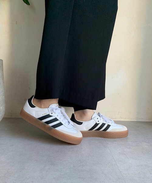 DouDou(ドゥドゥ)の「【adidas/アディダス】SAMBAE W(スニーカー・レディース・ホワイト・23.5cm/24.5cm/24cm)」の11枚目の写真