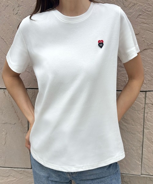LOWO(ロワ)の「綿混選べる2タイプワンポイント刺繍シンプルTシャツ カットソー(Tシャツ/カットソー・レディース・ホワイト系その他/ホワイト系その他2・FREE)」の1枚目の写真