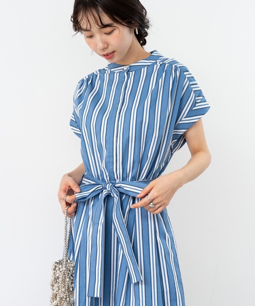 ANNA LUNA(アンナルナ)の「【ANNA LUNA】ウエストリボン で 美シルエット が叶う 大人 の 半袖 リラックスワンピ(ワンピース・レディース・ブルー/ネイビー・MEDIUM/LARGE)」の4枚目の写真