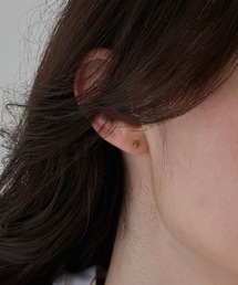 Phoebe（フィービィー）の「【金属アレルギー対応】プチフラワービジュースタッドピアス（ピアス（両耳用））」