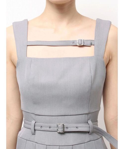 EATME（イートミー）の「プリーツキャミワンピース（ワンピース・レディース・グレー/アイボリー/ブラック・SMALL/MEDIUM）」の10枚目の写真