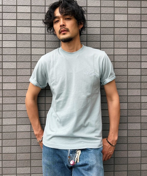 B'day(ビーデイ)の「ヘヴィウェイト天竺 ワンポイント刺繍 半袖 クルーネック コットン100%(Tシャツ/カットソー・メンズ・ブラック/ホワイト/ブルーグリーン・LARGE/MEDIUM)」の6枚目の写真