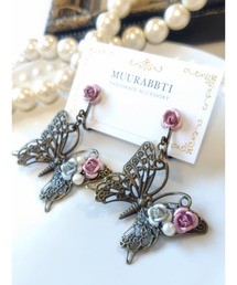 【MUURABBTI】薔薇と蝶々のアンティークイヤリング(MA)