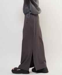 SWITCHING PANEL RIB SKIRT