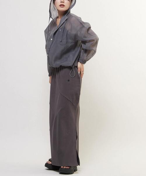 CONVERSE TOKYO(コンバーストウキョウ)の「SWITCHING PANEL RIB SKIRT(スカート・レディース・ピンク/チャコールグレー/ベージュ・FREE)」の18枚目の写真