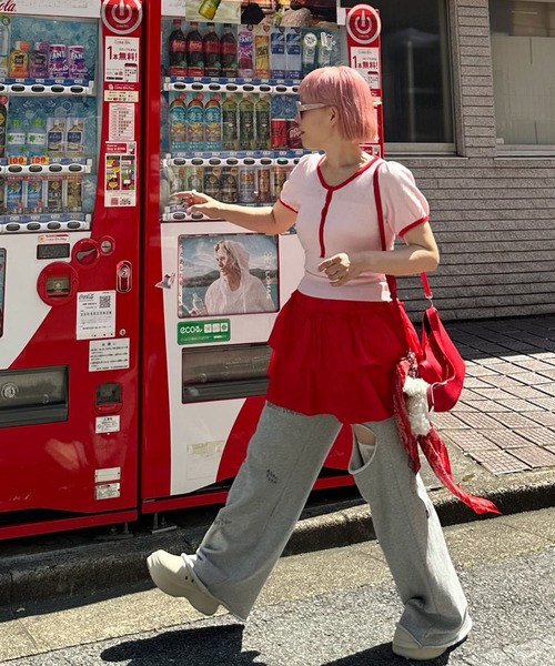 Alley Tokyo(アリートーキョー)の「ポーチとセットのショルダーBag(ショルダーバッグ・レディース・レッド/オフホワイト/ブラック/イエロー・FREE)」の22枚目の写真
