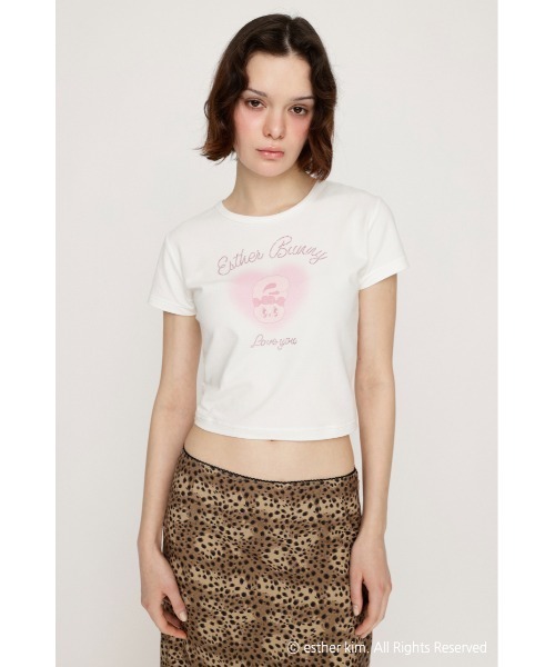 tシャツ Esther Bunny x SLY HEART PRINT エスターバニー スライ ハートプリント Tシャツ 半袖 夏服 レディース SLY（スライ）の「Esther Bunny x SLY HEART PRINT エスター