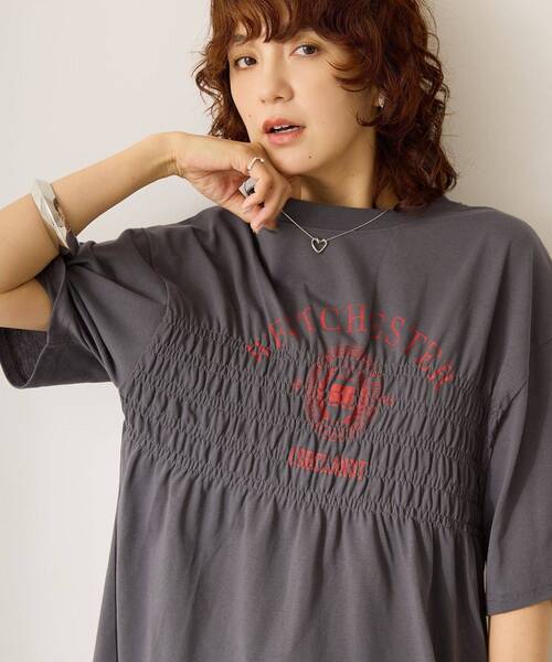 AMERICAN HOLIC(アメリカンホリック)の「カレッジプリントシャーリングプルオーバー(Tシャツ/カットソー・レディース・チャコールグレー/ネイビー/オフホワイト・M/L)」の20枚目の写真