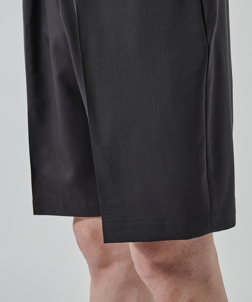 markaware（マーカウェア）の「FLAT TAPERED EASY SHORTS（その他パンツ・メンズ・ネイビー/ブラック/チャコールグレー・1/2）」の22枚目の写真