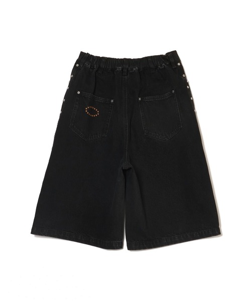 STUDDED WIDE SHORTS（デニムパンツ）｜AFB（エーエフビー）の
