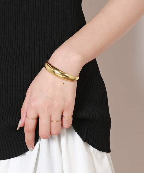 Gabriela Artigas ガブリエラアルティガス Cバングルtuskカフ Gabriela Artigas ガブリエラアルティガス バングル TUSK CUFF