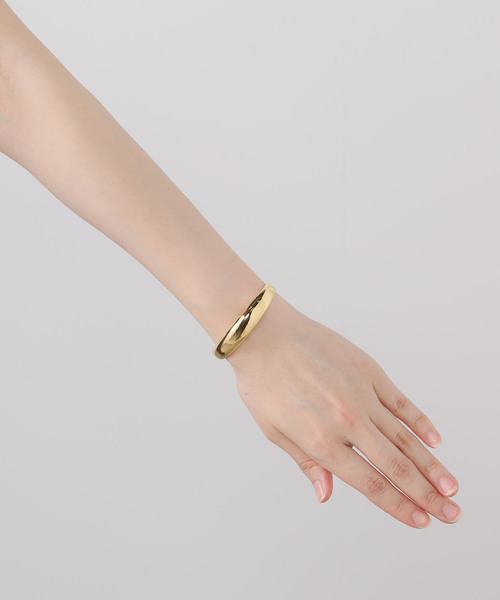 Gabriela Artigas（ガブリエラアルティガス）の「【GABRIELA ARTIGAS】*FLAT BEAM CUFF（ブレスレット・レディース・ゴールド・FREE）」の14枚目の写真