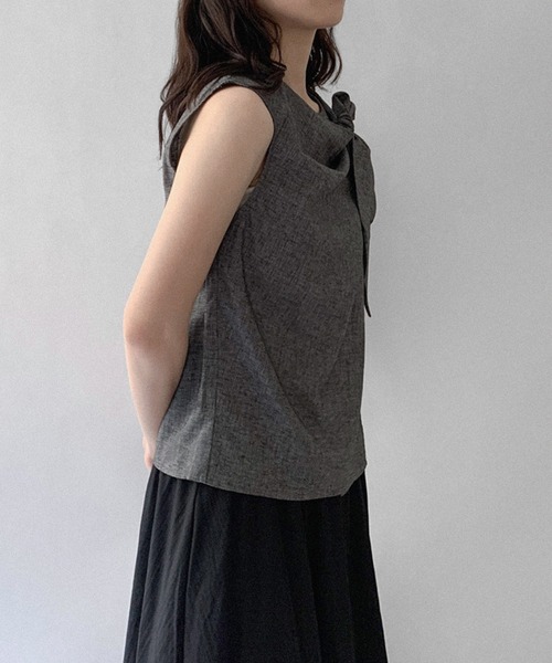 on:nue（オンニュ）の「【on:nue】アシンメトリードレープリボンブラウス（シャツ/ブラウス・レディース・グレー/ホワイト/イエロー・FREE）」の18枚目の写真